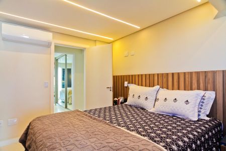 Apartamento à venda com 131m², 3 quartos e 2 vagas Apartamento à venda com 131m², 3 quartos e 2 vagasQuarto 1