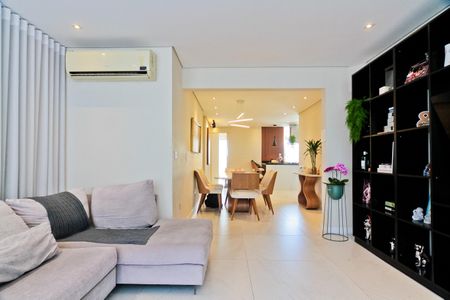 Sala de apartamento à venda com 3 quartos, 131m² em Santana, São Paulo