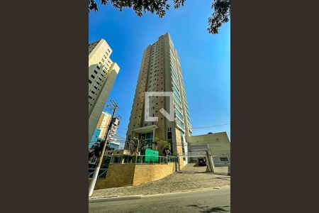Apartamento à venda com 131m², 3 quartos e 2 vagas Apartamento à venda com 131m², 3 quartos e 2 vagasFachada