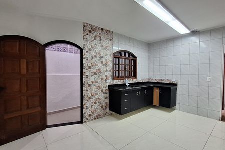 Casa à venda com 150m², 2 quartos e 2 vagas