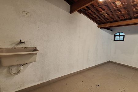 Casa à venda com 150m², 2 quartos e 2 vagas