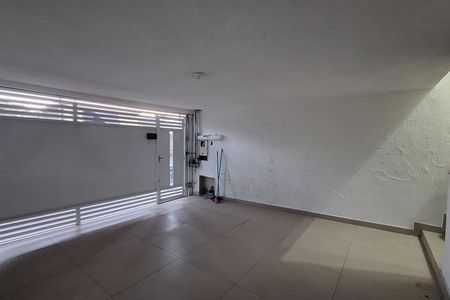 Casa à venda com 150m², 2 quartos e 2 vagas