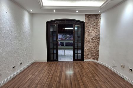 Casa à venda com 150m², 2 quartos e 2 vagas