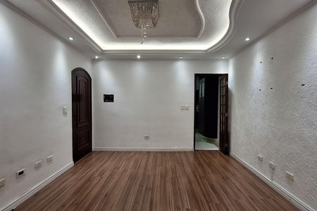 Casa à venda com 150m², 2 quartos e 2 vagas