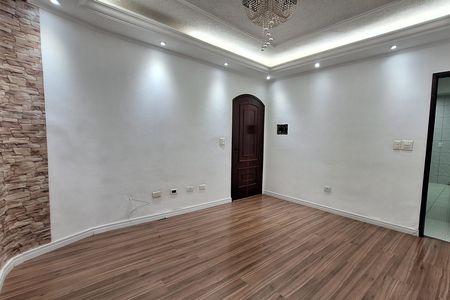 Casa à venda com 150m², 2 quartos e 2 vagas