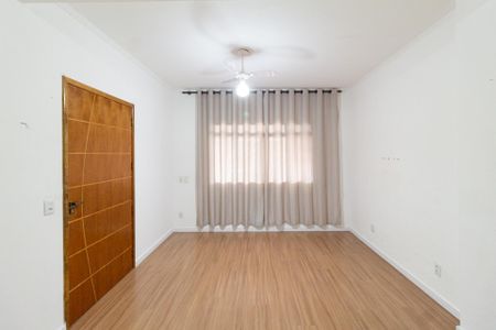 Casa para alugar com 1 quarto, 40m² em Vila Clelia, Osasco