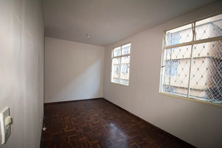 Sala de Estar de apartamento à venda com 2 quartos, 55m² em Carlos Prates, Belo Horizonte