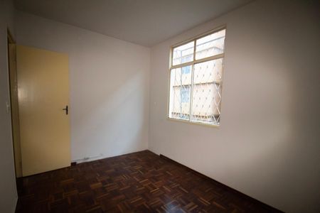 Quarto 02 de apartamento à venda com 2 quartos, 55m² em Carlos Prates, Belo Horizonte