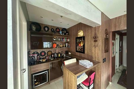 Apartamento para alugar com 144m², 2 quartos e 2 vagas Apartamento para alugar com 144m², 2 quartos e 2 vagasBar