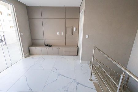 Apartamento para alugar com 149m², 3 quartos e 2 vagassala / cobertura