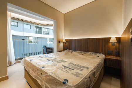 Suíte de apartamento para alugar com 1 quarto, 45m² em Pinheiros, São Paulo