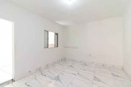 Sala e Área de Serviço de casa para alugar com 1 quarto, 50m² em Jardim Peri, São Paulo