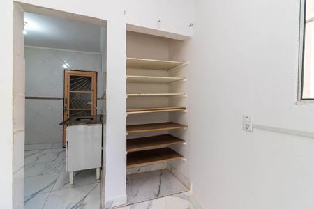 Casa para alugar com 50m², 1 quarto e sem vagaSala e Área de Serviço