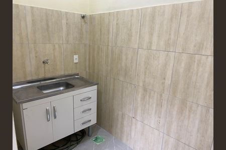 Cozinha de casa para alugar com 1 quarto, 25m² em Cidade Nova, Rio de Janeiro