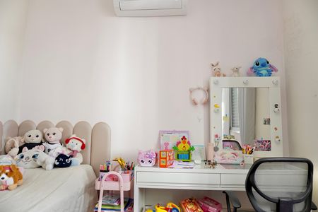 Apartamento à venda com 170m², 4 quartos e 2 vagas Apartamento à venda com 170m², 4 quartos e 2 vagasQuarto 1