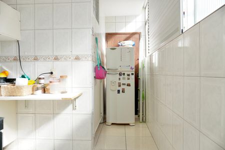 Apartamento à venda com 170m², 4 quartos e 2 vagas Apartamento à venda com 170m², 4 quartos e 2 vagasCozinha