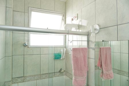 Apartamento à venda com 170m², 4 quartos e 2 vagas Apartamento à venda com 170m², 4 quartos e 2 vagasBanheiro da Suíte