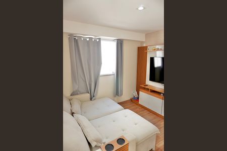Apartamento à venda com 170m², 4 quartos e 2 vagas Apartamento à venda com 170m², 4 quartos e 2 vagasSala de TV (cobertura)