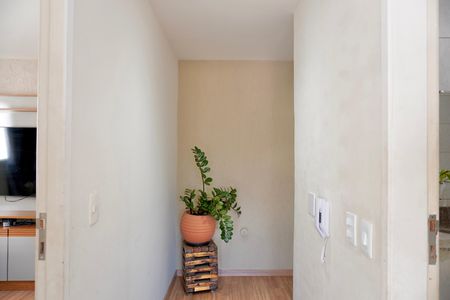 Apartamento à venda com 170m², 4 quartos e 2 vagas Apartamento à venda com 170m², 4 quartos e 2 vagasCorredor (cobertura)