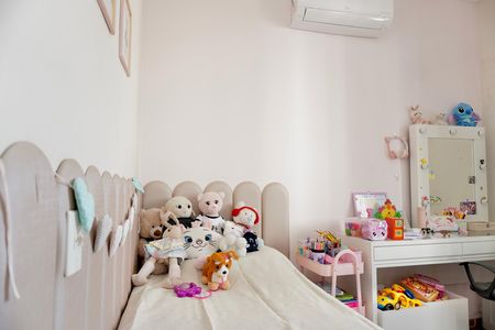 Apartamento à venda com 170m², 4 quartos e 2 vagas Apartamento à venda com 170m², 4 quartos e 2 vagasQuarto 1