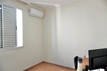 Apartamento à venda com 170m², 4 quartos e 2 vagas Apartamento à venda com 170m², 4 quartos e 2 vagasQuarto 2