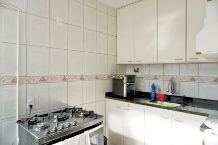 Apartamento à venda com 170m², 4 quartos e 2 vagas Apartamento à venda com 170m², 4 quartos e 2 vagasCozinha