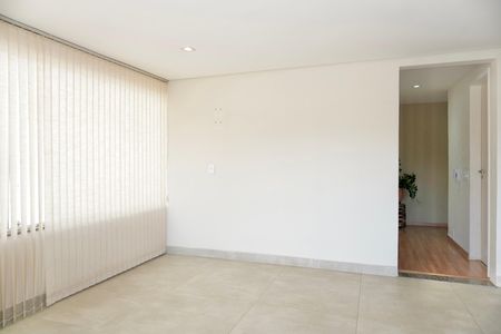 Apartamento à venda com 170m², 4 quartos e 2 vagas Apartamento à venda com 170m², 4 quartos e 2 vagasSala 2 (cobertura)