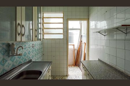 Apartamento à venda com 56m², 2 quartos e sem vaga Apartamento à venda com 56m², 2 quartos e sem vagaCozinha