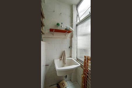 Apartamento à venda com 56m², 2 quartos e sem vaga Apartamento à venda com 56m², 2 quartos e sem vagaÁrea de serviço