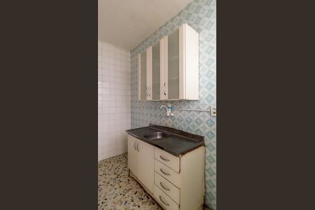 Apartamento à venda com 56m², 2 quartos e sem vaga Apartamento à venda com 56m², 2 quartos e sem vagaCozinha