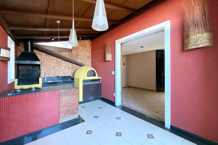 Apartamento à venda com 161m², 3 quartos e 2 vagas Apartamento à venda com 161m², 3 quartos e 2 vagasEspaço Gourmet
