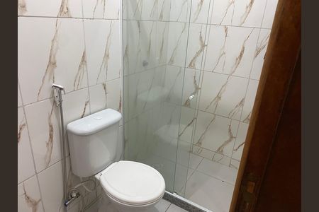 Casa para alugar com 25m², 1 quarto e sem vagaBanheiro