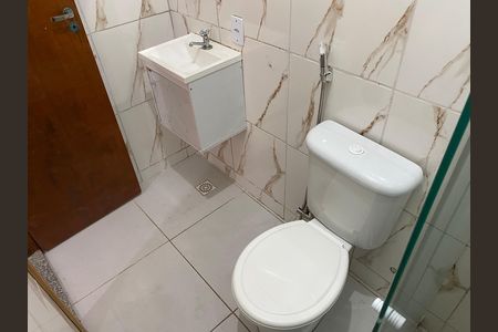 Banheiro de casa para alugar com 1 quarto, 25m² em Cidade Nova, Rio de Janeiro