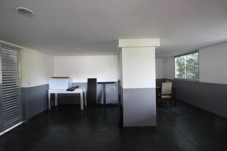 Apartamento à venda com 93m², 3 quartos e 1 vagaÁrea Comum