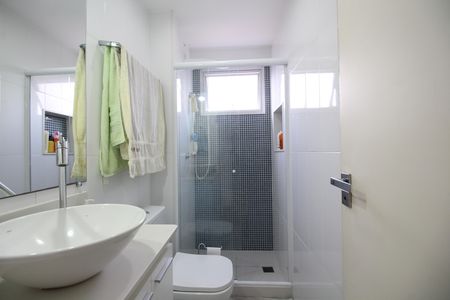Apartamento à venda com 93m², 3 quartos e 1 vagaBanheiro Social