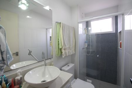 Apartamento à venda com 93m², 3 quartos e 1 vagaBanheiro Social