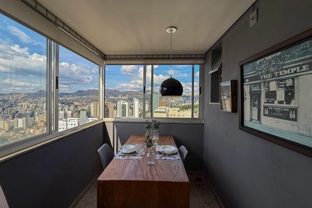 Apartamento à venda com 40m², 1 quarto e 2 vagas