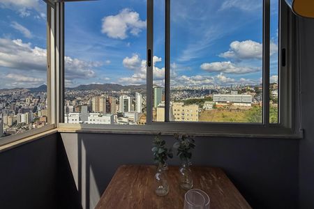 Apartamento à venda com 40m², 1 quarto e 2 vagas