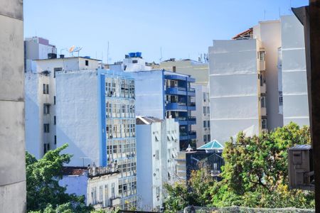 Apartamento à venda com 85m², 3 quartos e sem vaga Apartamento à venda com 85m², 3 quartos e sem vagaVista