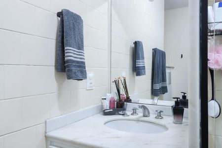 Apartamento à venda com 85m², 3 quartos e sem vaga Apartamento à venda com 85m², 3 quartos e sem vagaBanheiro