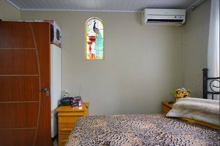 Quarto 2 de casa à venda com 3 quartos, 200m² em Vila Joao Pessoa, Porto Alegre