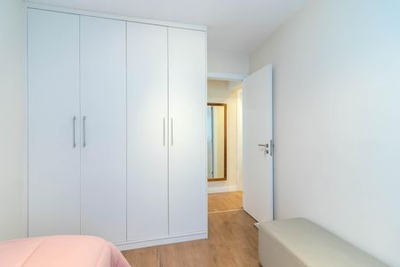 Apartamento à venda com 70m², 3 quartos e 1 vagaQuarto 2