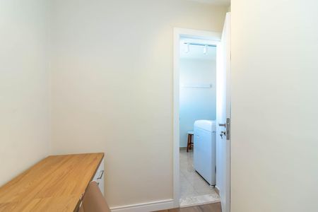 Apartamento à venda com 70m², 3 quartos e 1 vagaQuarto 3 / Escritório