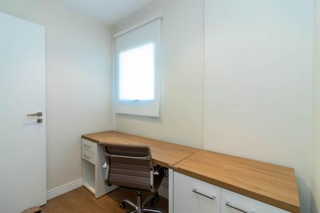 Apartamento à venda com 70m², 3 quartos e 1 vagaQuarto 3 / Escritório