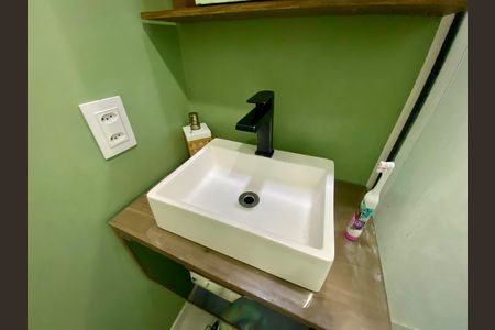 Apartamento à venda com 59m², 3 quartos e 1 vaga Apartamento à venda com 59m², 3 quartos e 1 vagaBanheiro 2