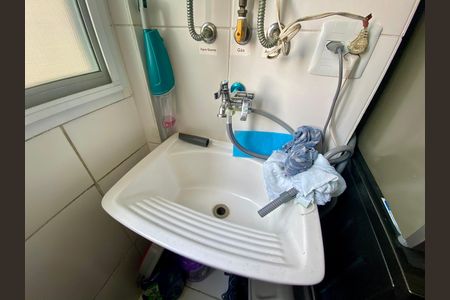 Apartamento à venda com 59m², 3 quartos e 1 vaga Apartamento à venda com 59m², 3 quartos e 1 vagaÁrea de Serviço