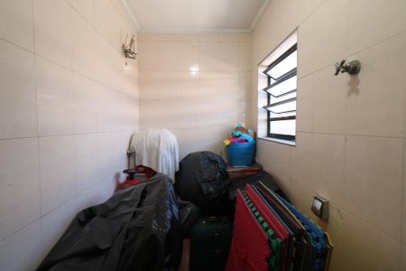 Casa à venda com 350m², 3 quartos e 3 vagas Casa à venda com 350m², 3 quartos e 3 vagasCasa 2