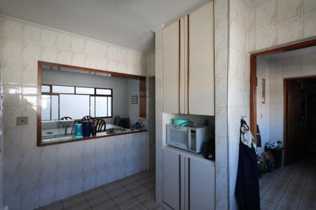 Casa à venda com 350m², 3 quartos e 3 vagas Casa à venda com 350m², 3 quartos e 3 vagasCasa 2