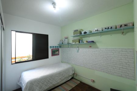 Casa à venda com 350m², 3 quartos e 3 vagas Casa à venda com 350m², 3 quartos e 3 vagasQuarto 2
