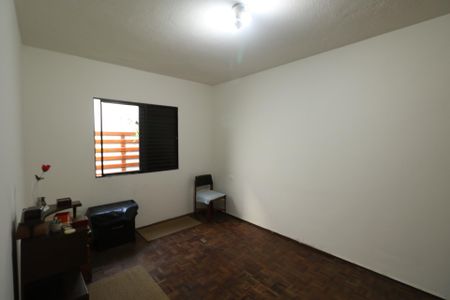 Casa à venda com 350m², 3 quartos e 3 vagas Casa à venda com 350m², 3 quartos e 3 vagasSuíte